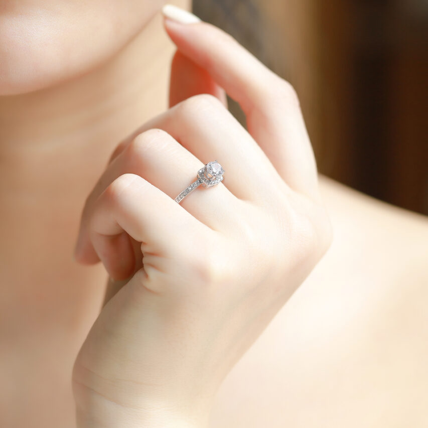 Nhẫn bạc vuông tròn tinh xảo